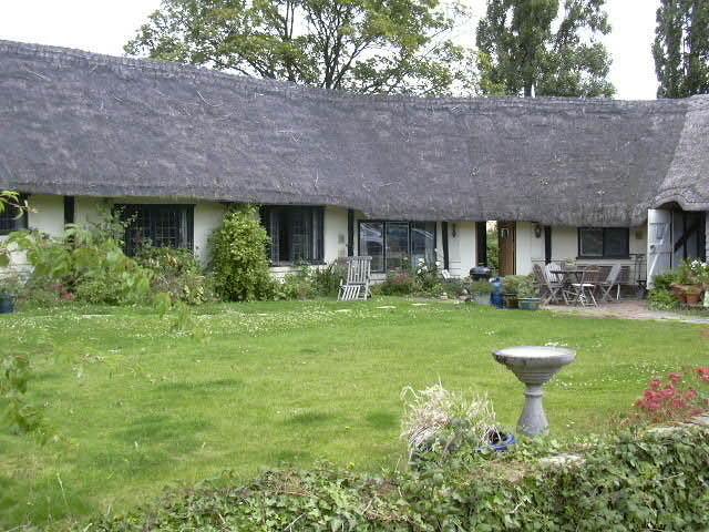Church Hall Farm Bed And Breakfast 布洛克斯泰德 外观 照片
